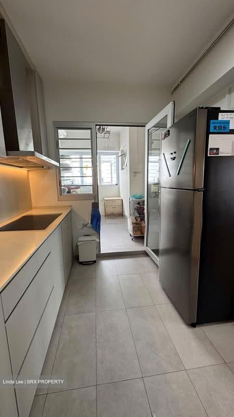 Blk 680A Jurong West Central 1 (Jurong West), HDB Executive #597076711